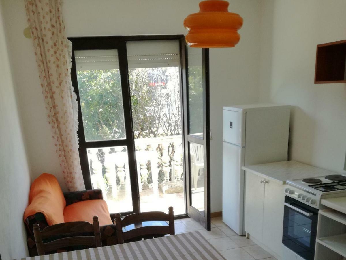 Apartments Luce-With Parking نين المظهر الخارجي الصورة