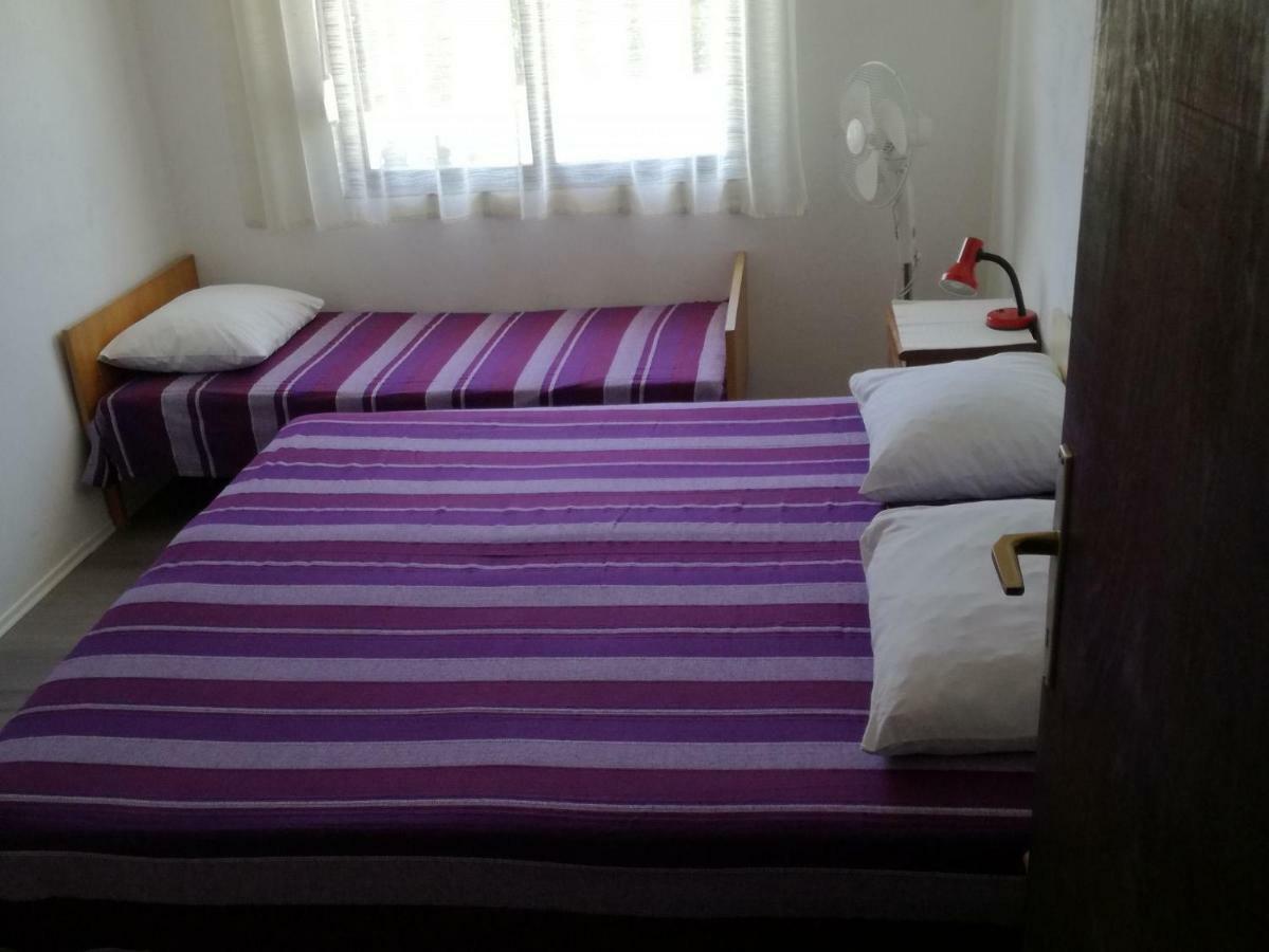 Apartments Luce-With Parking نين المظهر الخارجي الصورة